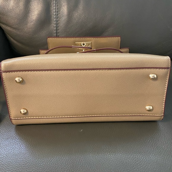 Kelly Handbag - Picture 4 of 8